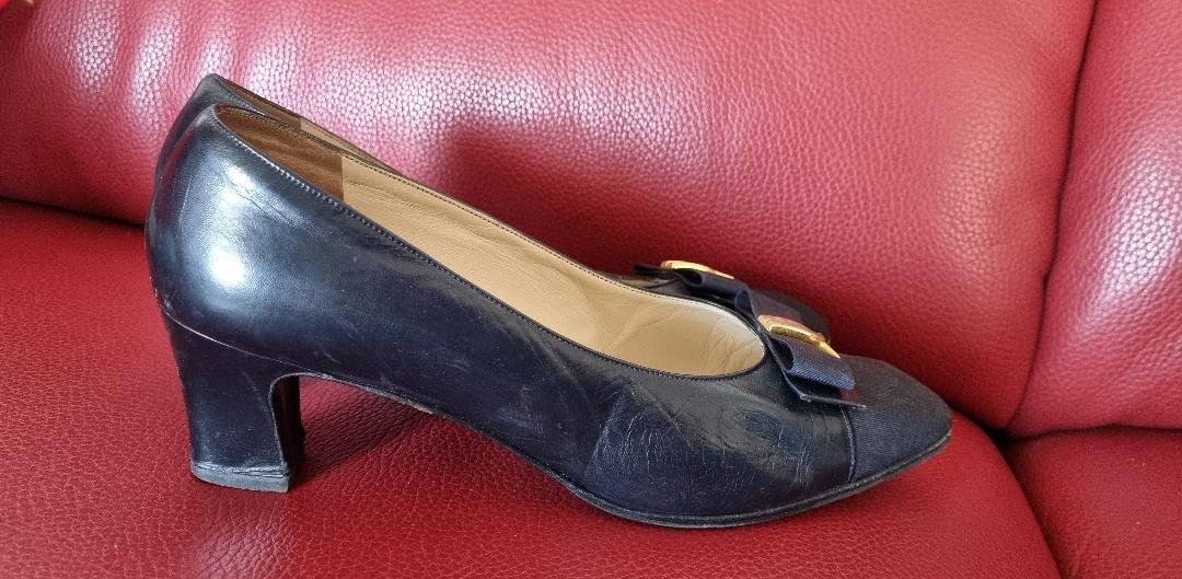 Bally Scarpe da donna: Bally bleu marin T 7 – Usato da Tolochenaz venduto da nieeva 2