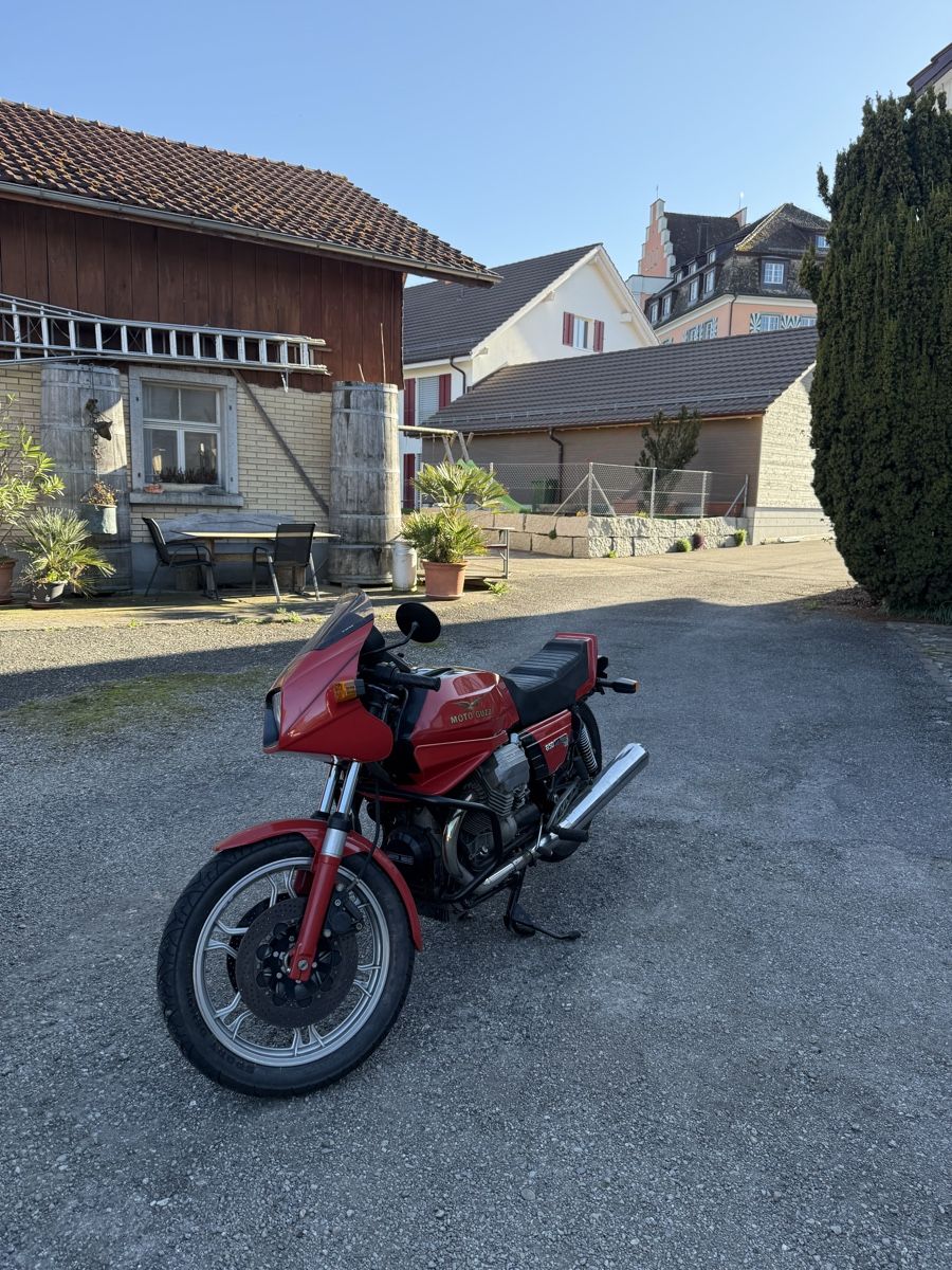 Moto Guzzi Strada: MOTO GUZZI VE 850 LEMAN – Usato da Kefikon TG venduto da Bini8280 2