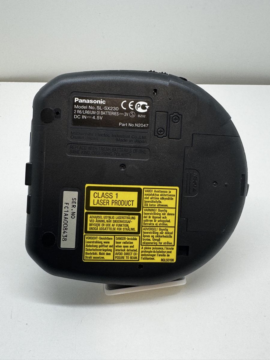 Panasonic Lettore multimediale & Streamer: Panasonic SL-SX230 Portable CD Player mit Anti-Skip System b – Usato da Schlieren venduto da Eldi84 1
