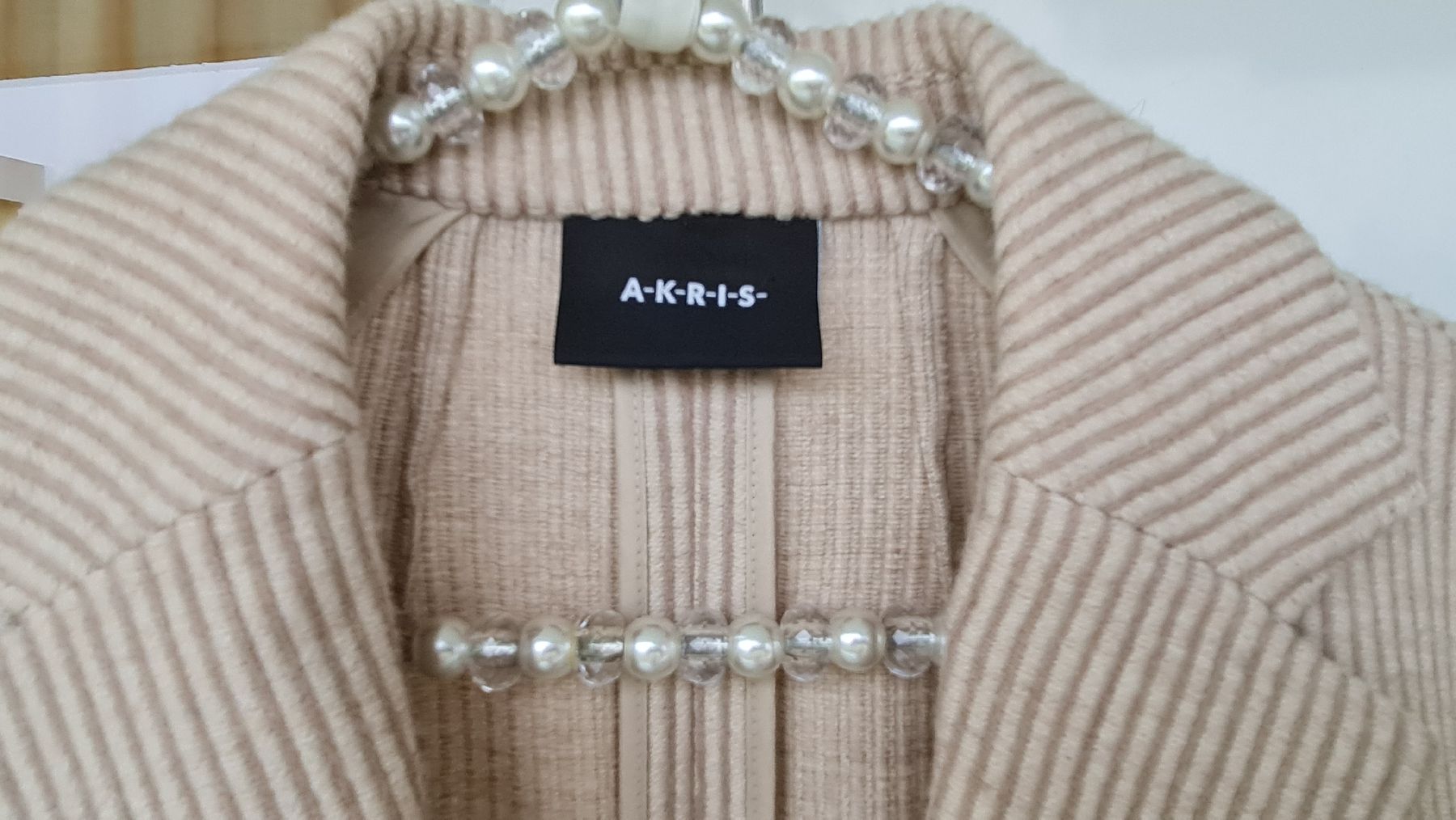 Akris Jacken: Akris Blazer 100% Kaschmir, Grösse 42 – Gebraucht aus Zürich von Olala_ 1