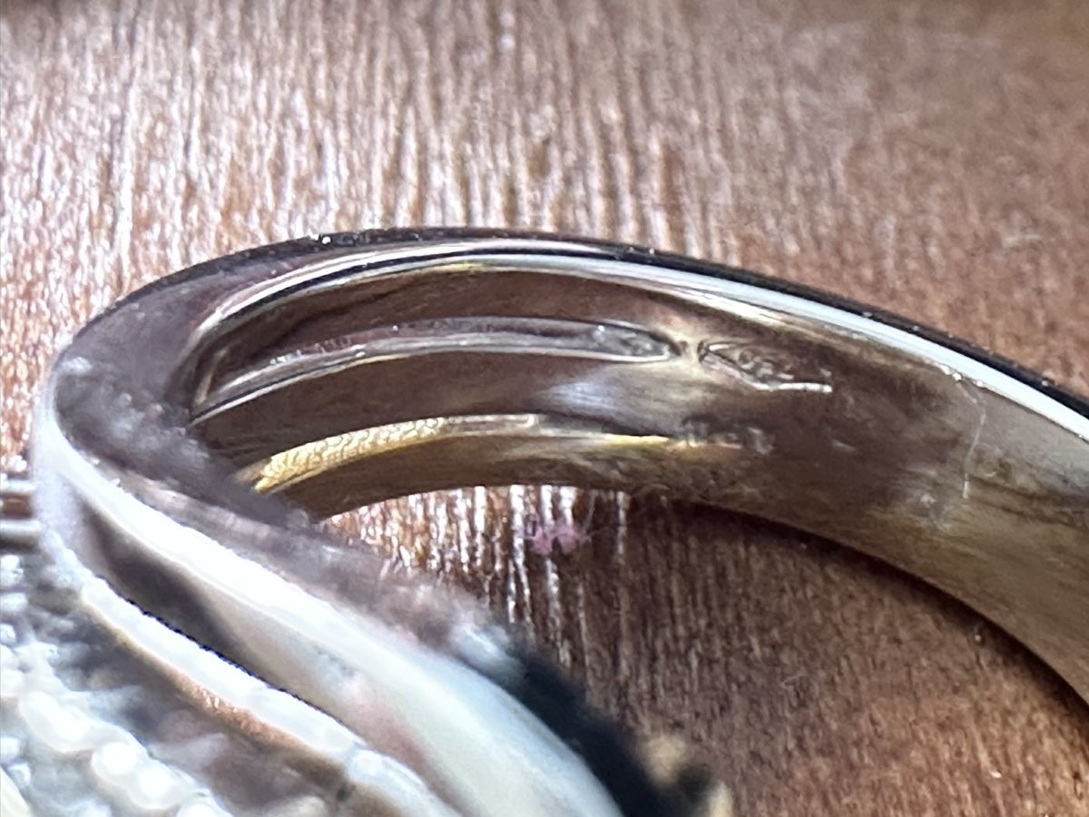 Anelli: Bague or jaune et or blanc + brillants – Usato da Choëx venduto da Maitresplinter 3