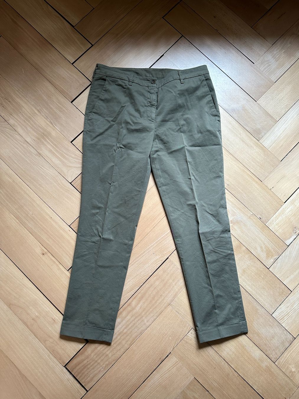 Aspesi Hosen: ASPESI - Hose olivgrün 46 – Gebraucht aus Zürich von Diazaio