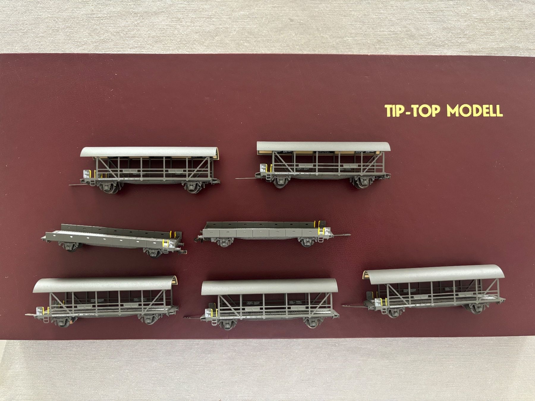 Modellini di ferrovie: Tip Top Modell Autotransportzug 1963 Messing – Nuovo (secondo la descrizione) da Hauterive NE venduto da eriamch 2
