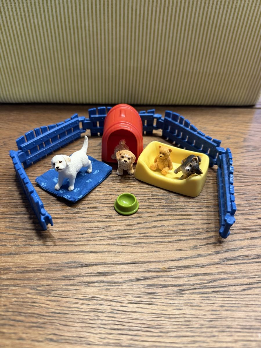 Schleich Giocattoli: Schleich Welpenstube – Usato da Auw venduto da grisu81