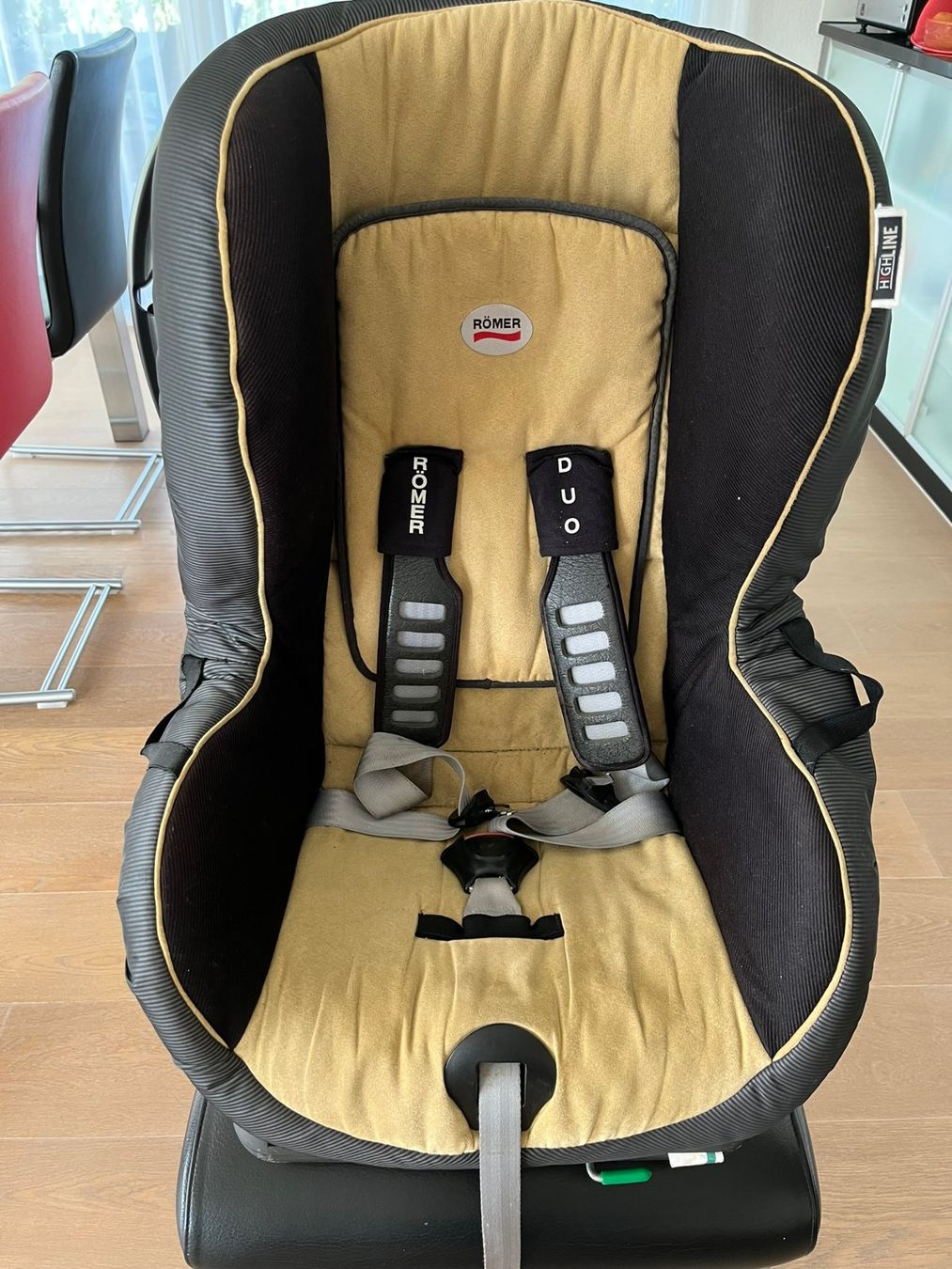 Seggiolini per auto: Römer  Kindersitz – Usato da Muri AG venduto da bimasent
