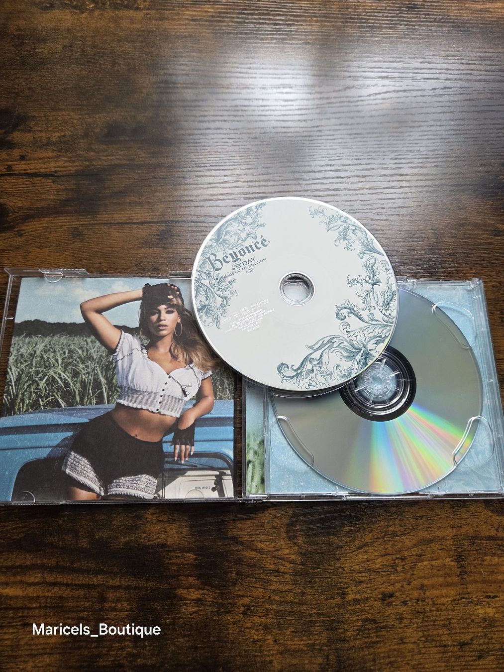 CDs: Beyoncé B'Day Deluxe Edition CD DVD – Gebraucht aus Winterthur von Maricels_Boutique 1