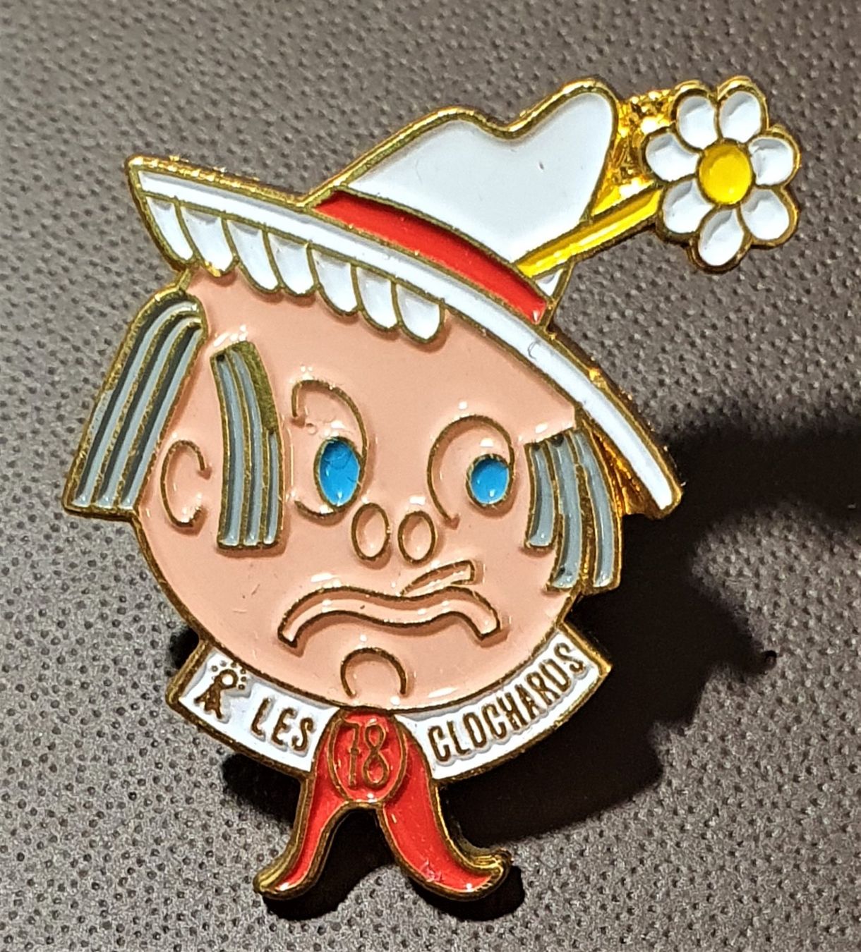 Placchette & Badge: Q051 - Pin Baselland Les Clochards 1978 – Usato da Reinach BL venduto da Boston-Verkauf