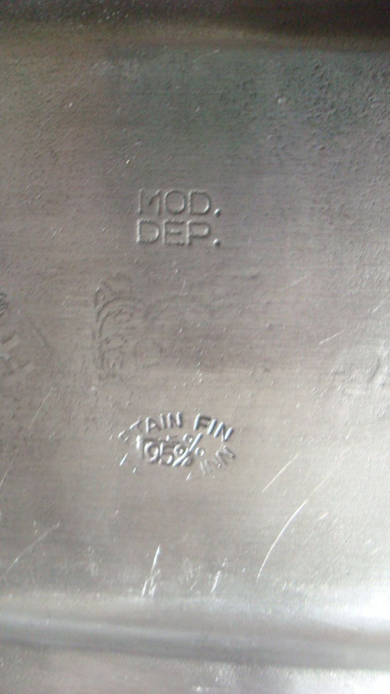 Tutte le decorazioni: Zinn Schälchen und Vase – Usato da Münchenstein venduto da Pesci6 2