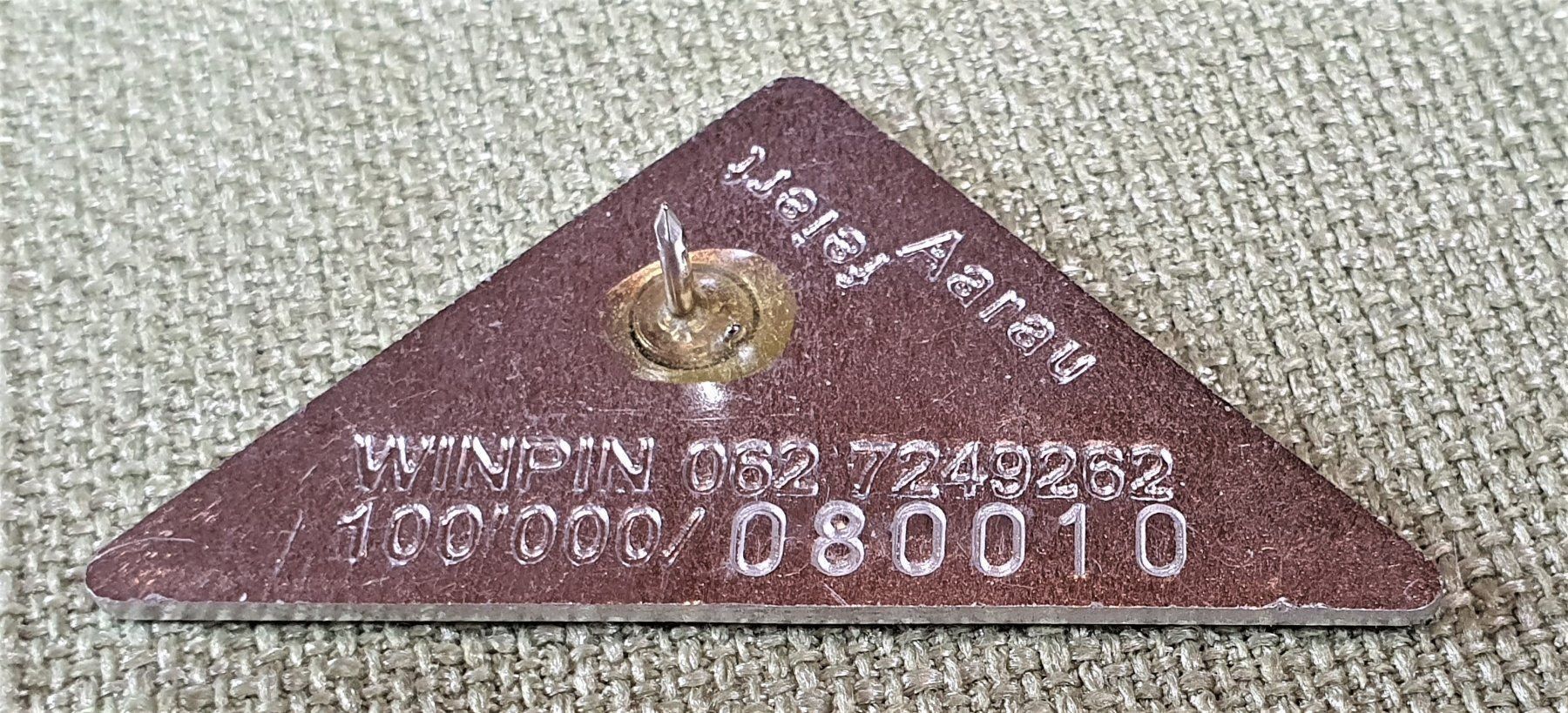 Pins: B596 - Pin Aar Grandissimo Aarau feiert – Gebraucht aus Reinach BL von Boston-Verkauf 2