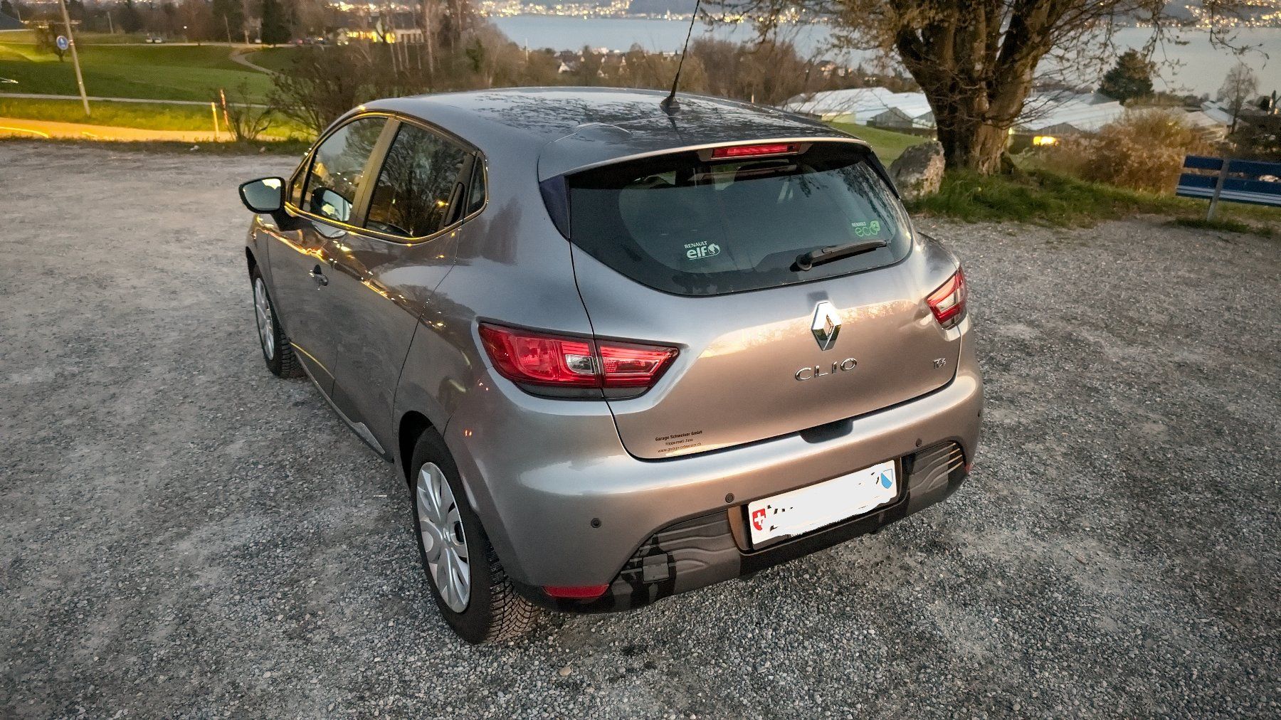 Renault Automobili: Renault Clio 90, frisch ab Service – Usato da Stäfa venduto da Philippe27 2