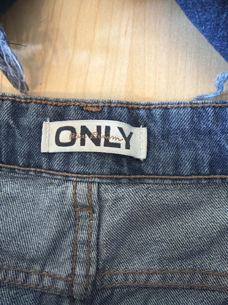 Only Jeans: 3 Shorts Damen Grösse L – Nuovo (secondo la descrizione) da Samedan venduto da Tiina__93 2