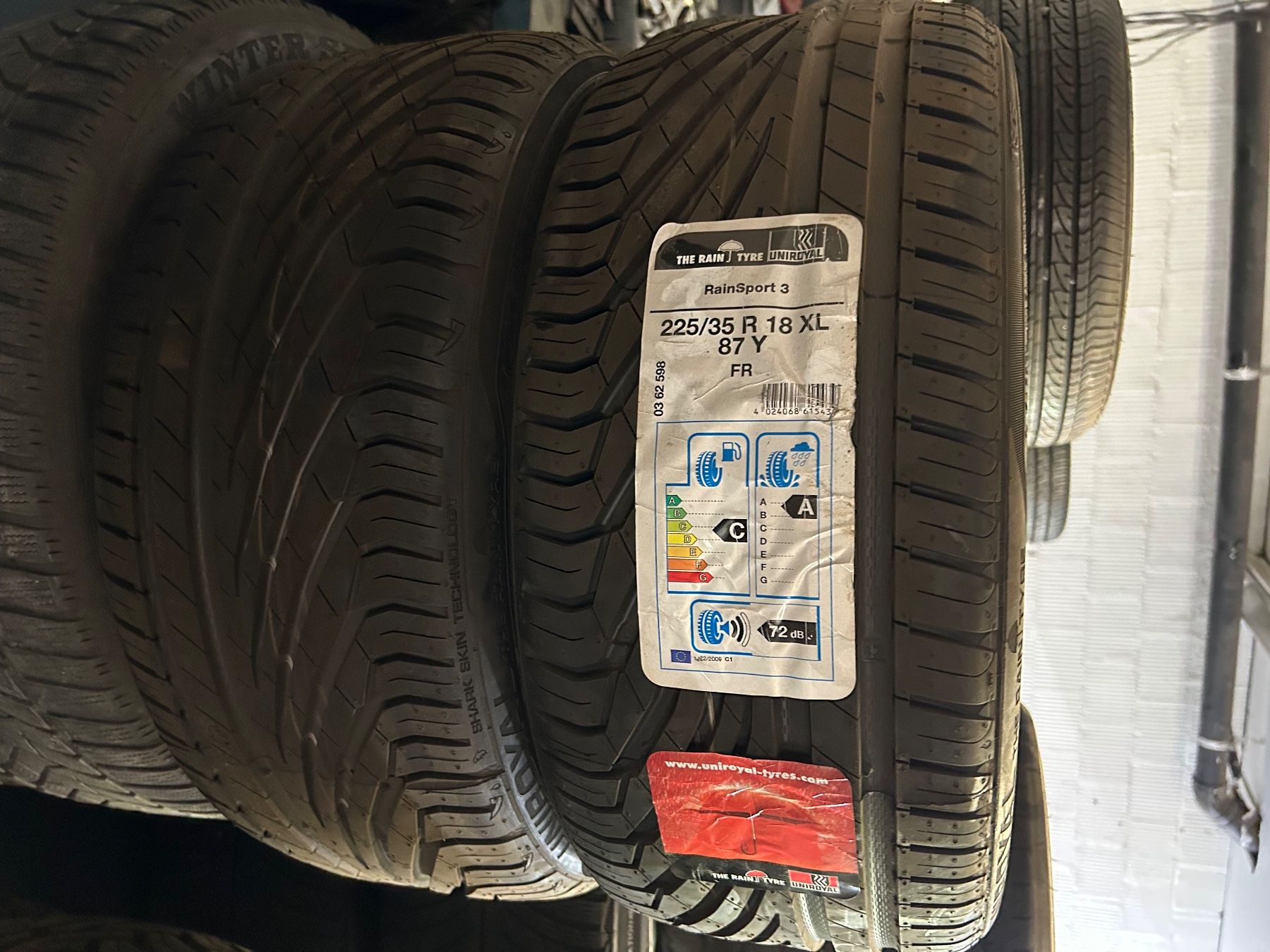Pneumatici & Ruote complete: 225/35 R18XL – Usato da Haldenstein venduto da albert94