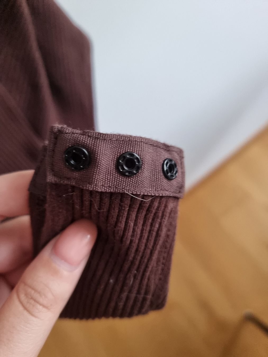 Top: Gerippter Brauner Body  – Usato da Altstätten SG venduto da melii._.98 1