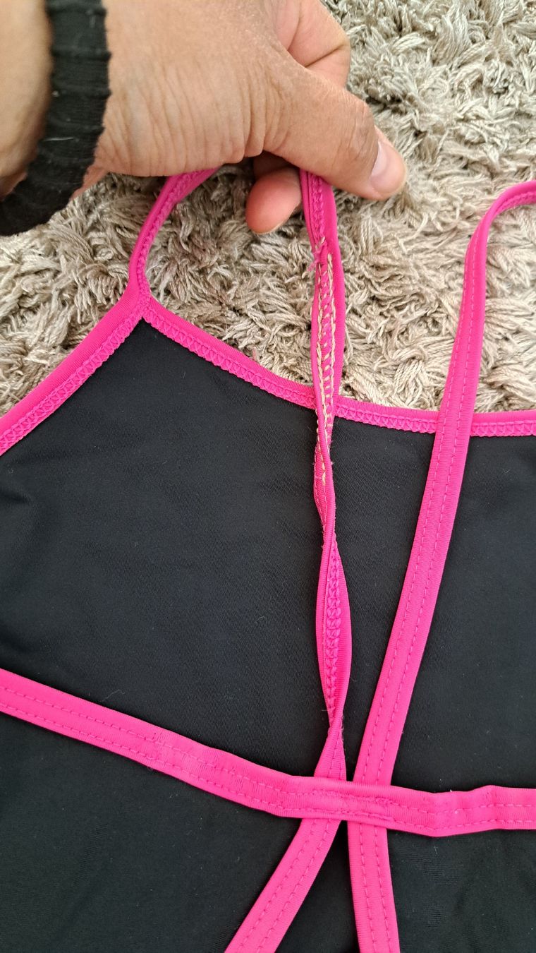 Costumi da bagno & Bikini: maillot de bain fille taille 128 ,utilisé  – Usato da Meyrin venduto da Zahra011 3