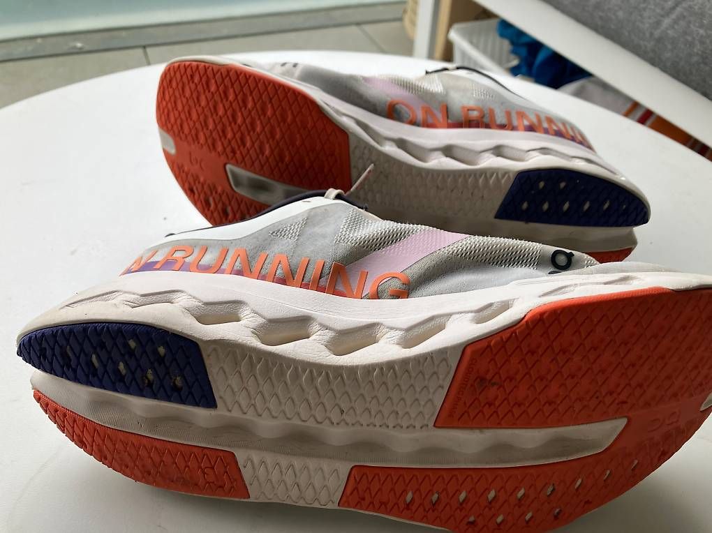 Scarpe da uomo: On Running Cloudsurfer Next  Pointure 44,5   – Usato da Carouge GE venduto da alexch33 1