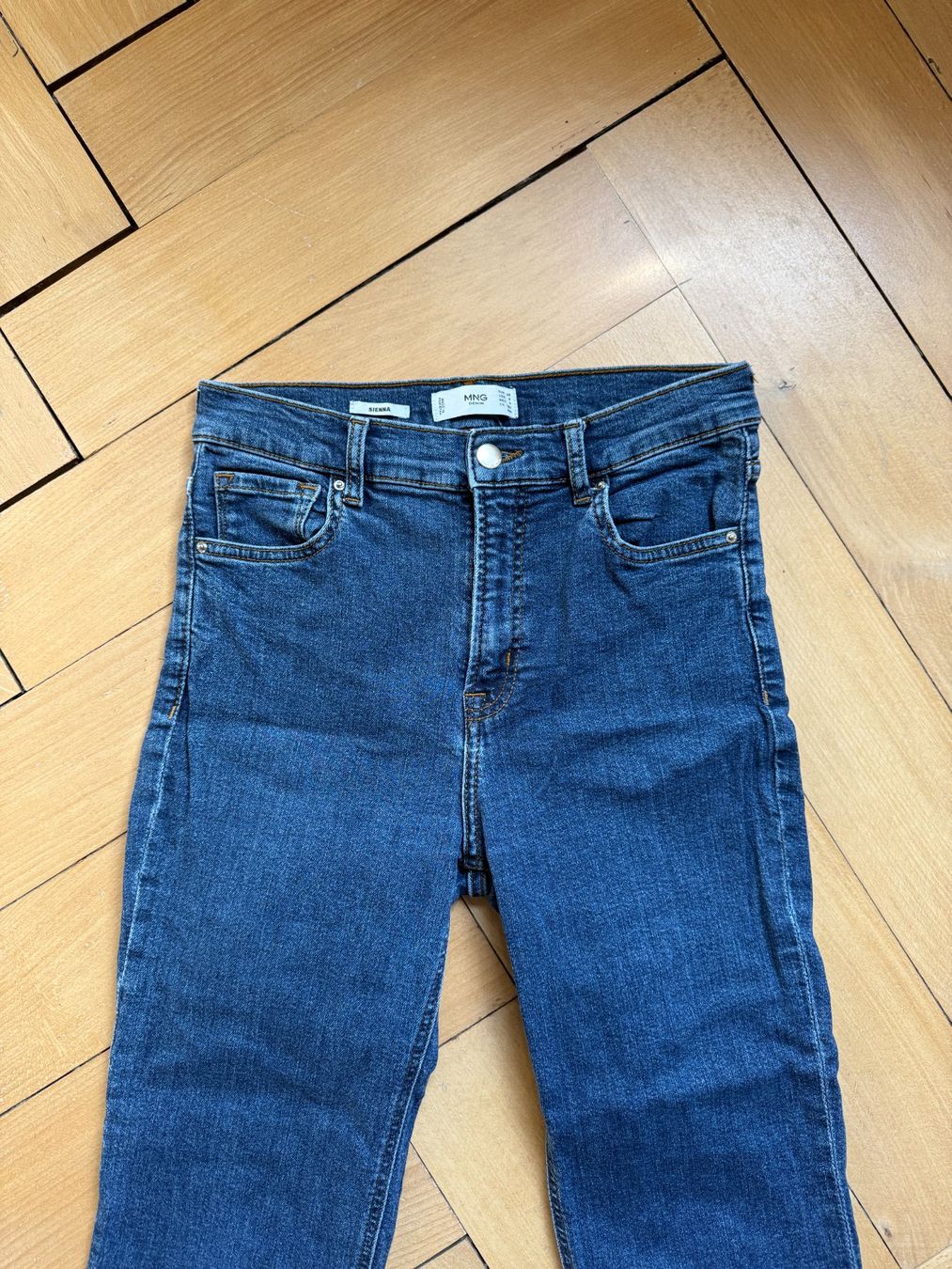 Mango Jeans: MANGO Sienna Jeans blau 38 – Usato da Zürich venduto da Diazaio 1