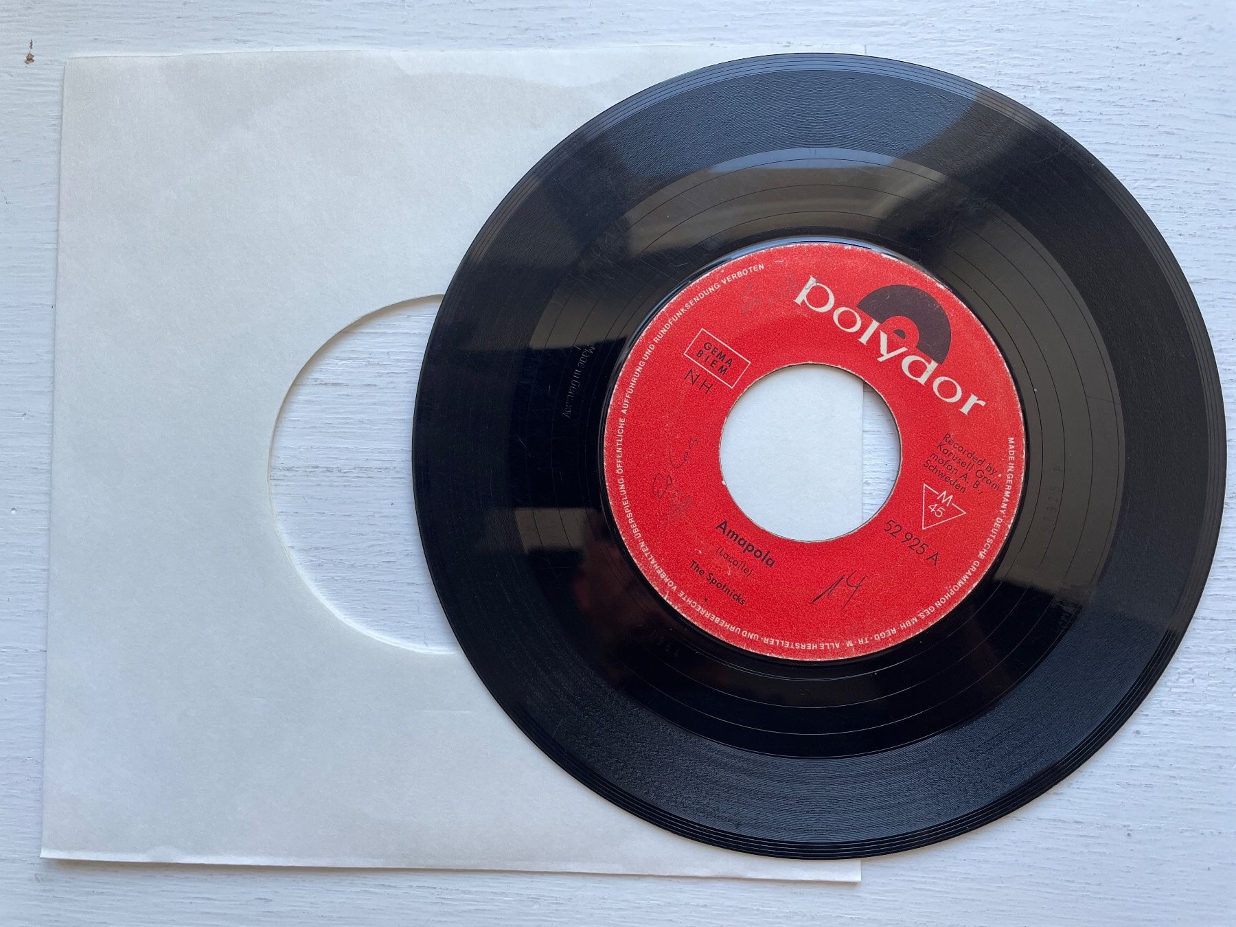 Schallplatten: The Spotnicks - Amapola - 7" Single – Gebraucht aus Zürich von Andy_t71 2