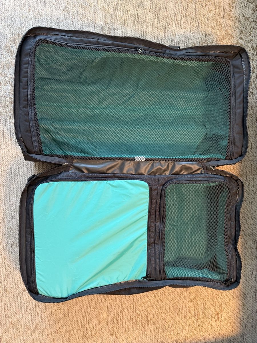 Dakine Reisekoffer: Rolltasche DAKINE 110L – Gebraucht aus Dietlikon von PaBeSa 1