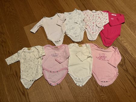 Baby Bekleidungspaket in Größe 50-56, 8 Bodys