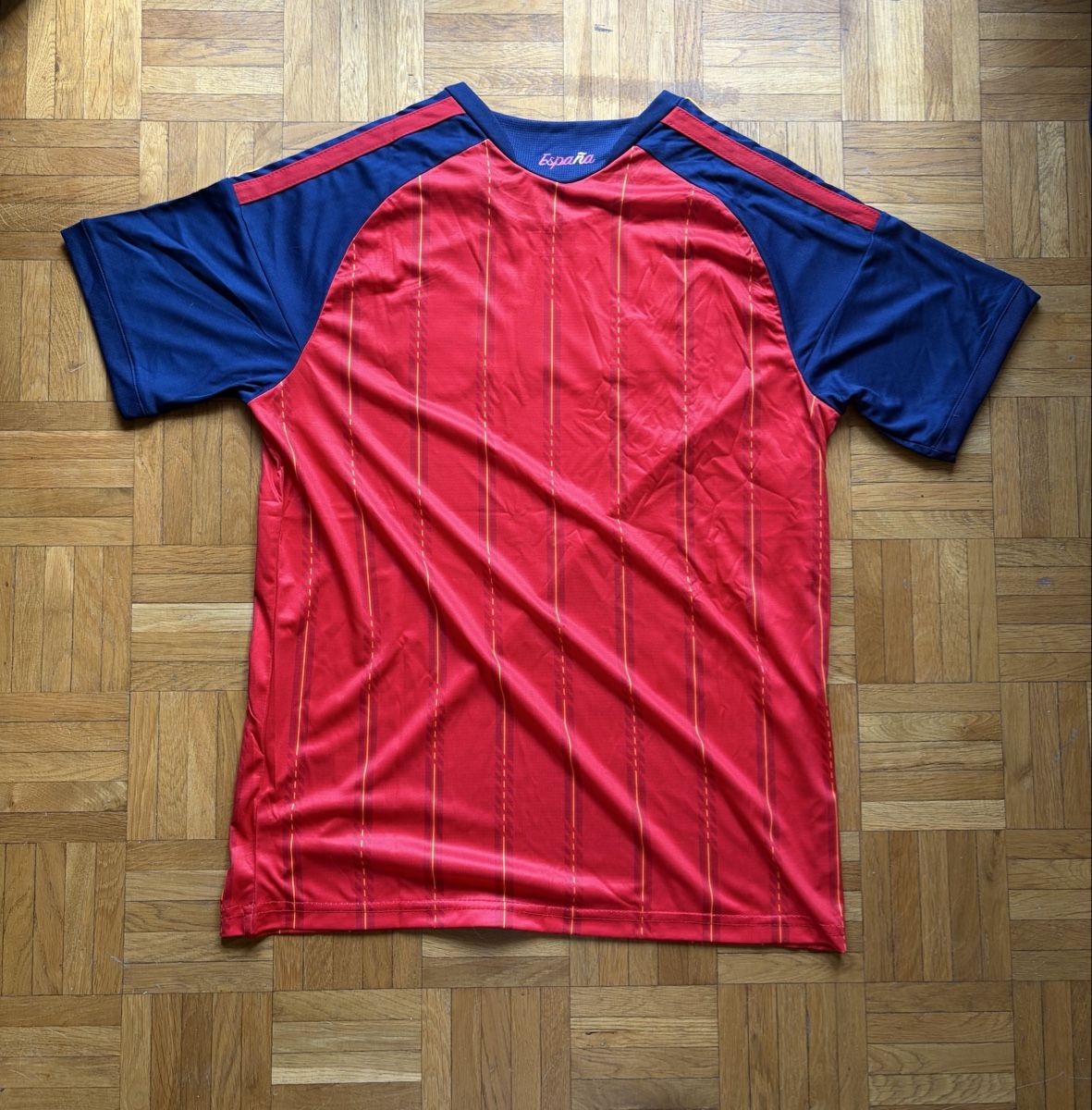 Adidas Canottiere & Pantaloni: Maillot Espagne 2026 2 Étoiles  – Nuovo e nell'imballaggio originale da Perly venduto da Sam.crr 1