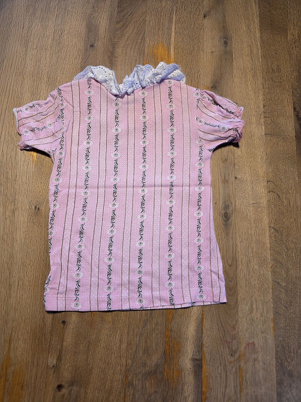 Camicette, T-shirt & Top: Edelweiss T-Shirt – Usato da Stoos SZ venduto da may_p9xx 1