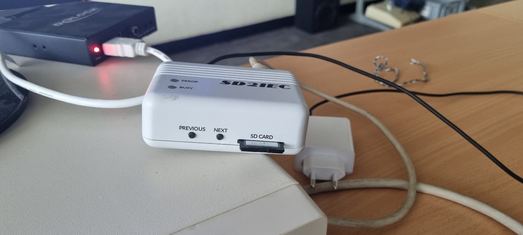 Commodore PCs: Commodore 128D im Blechgehäuse mit Bildschirm und Zubehör – Gebraucht aus Solothurn von elja02 8
