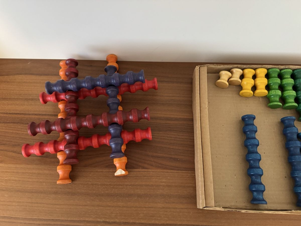 Naef Spiele: Naef DECI 1 Nr. 9718 – Gebraucht aus Basel von good_forms 2