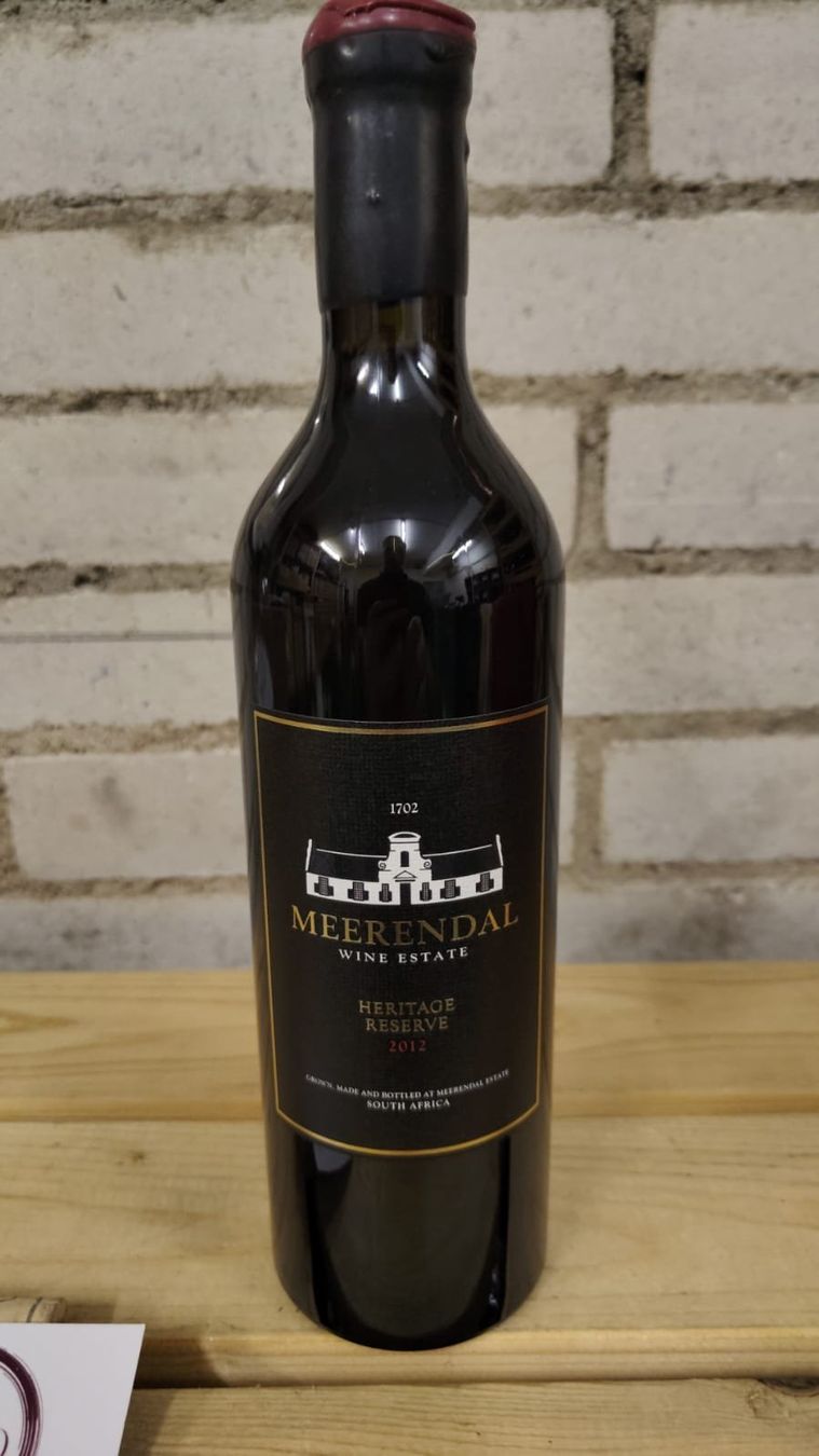 Vino: 2012 Meerendal Heritage Reserve – Nuovo (secondo la descrizione) da Münchenstein venduto da wusmarino 2