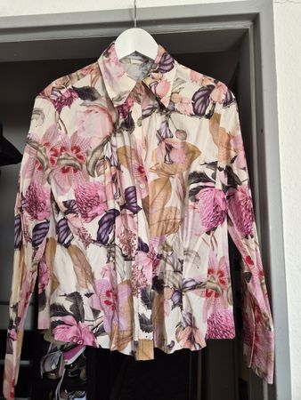 Otto Kern, wunderschöne florale Bluse Gr. 44