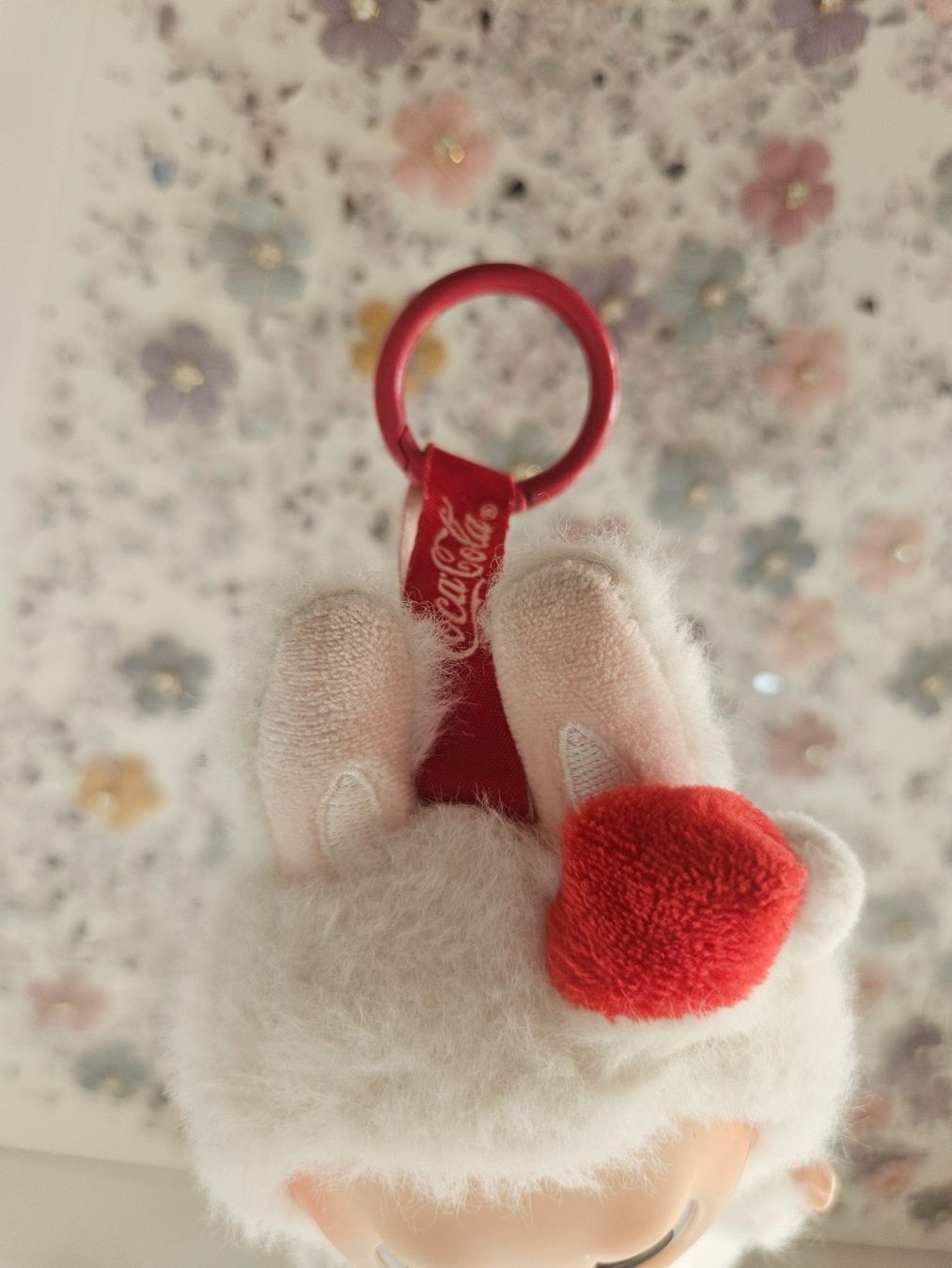 Statuette: Plush Toy "Labubu" Santa Edition – Usato da Unterägeri venduto da Sleepbear 3
