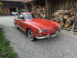 VW Karmann Ghia