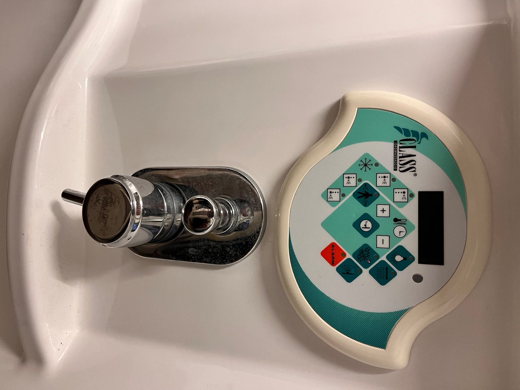 Vasche da bagno: Whirlpool Badewanne mit Duschkabine – Usato da Worben venduto da DK44 4