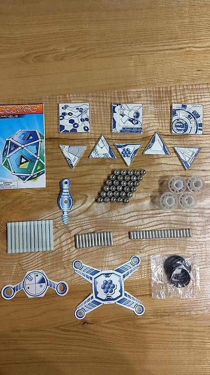 Jeux de construction: Géomag – D'occasion à Champagne par jan_vcd5