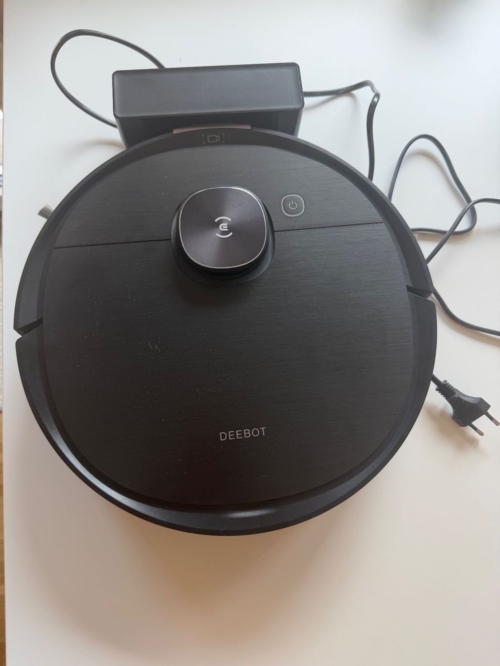 Ecovacs Aspirateurs & Accessoires: Ecovacs Deebot T8 – D'occasion à Zürich par hfang