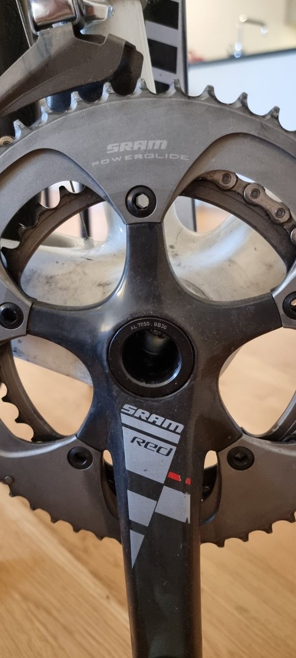 Felt Biciclette: Vélo de route en carbone – Usato da Dübendorf venduto da app_6b2j 6