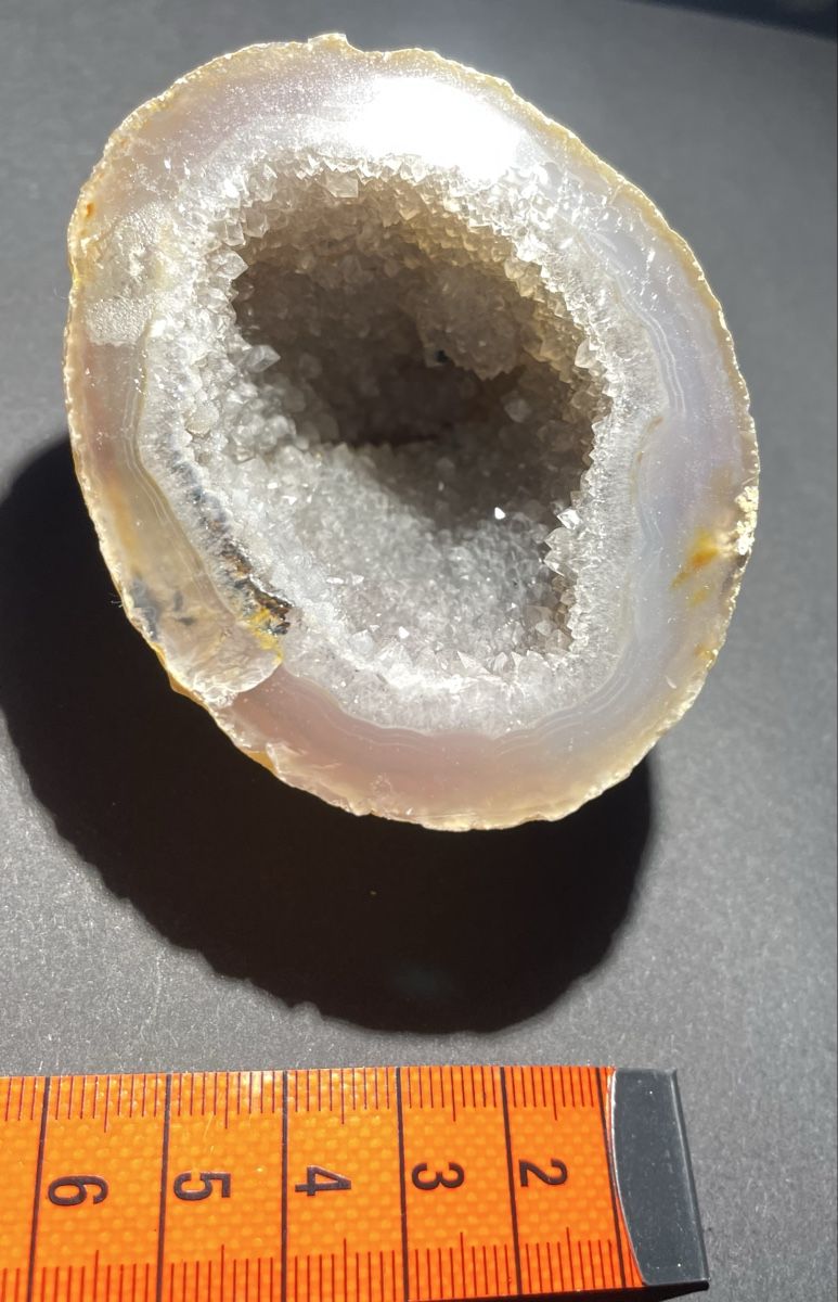 Pietre preziose: Geode Halbkugel mit Kristallen gemessen 172g – Usato da Zürich venduto da anton.schumann 1