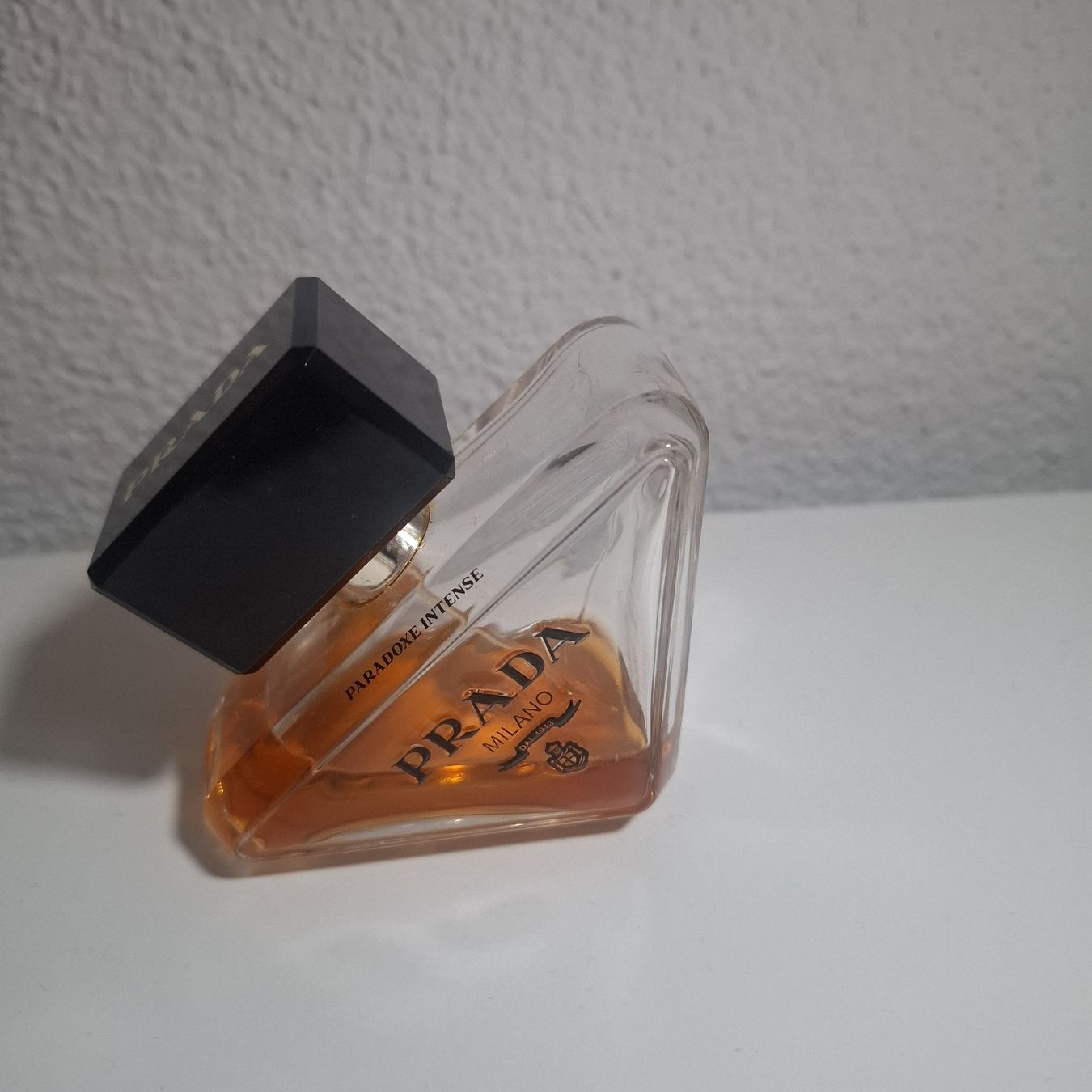 Prada Parfums & Eau de Toilette: Parfum Prada Paradoxe Intense. – D'occasion à Siebnen par kar_gxl6