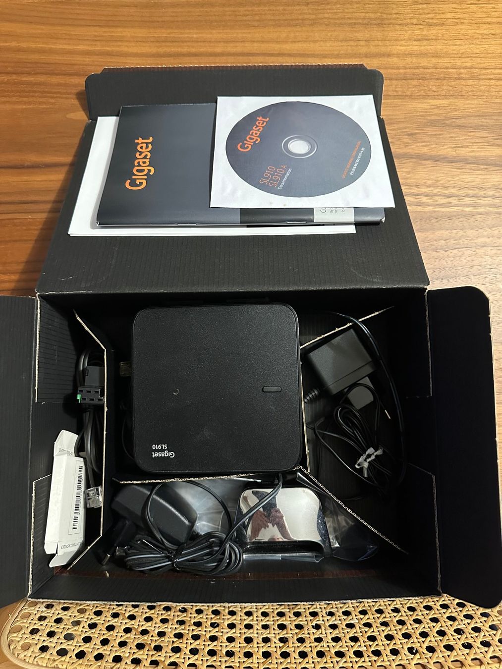 Gigaset Telefone: Gigaset SL910 Schnurloses Telefon mit Ladekabel – Gebraucht aus Winterthur von nelead 3