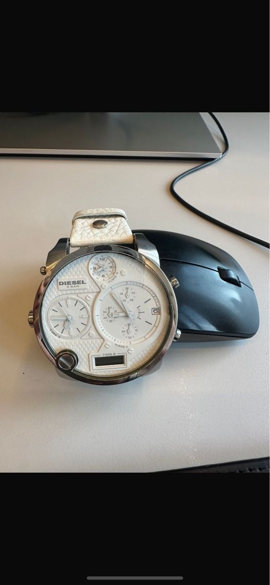 Bracciali & Braccialetti: Armbanduhr Diesel – Usato da Villmergen venduto da Raff74