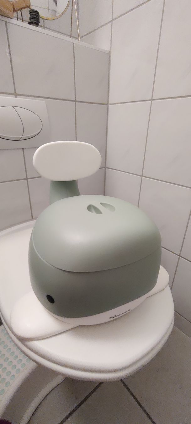 WC: Kindsgut Töpfchen Wal – D'occasion à Basel par zsofia_boczan