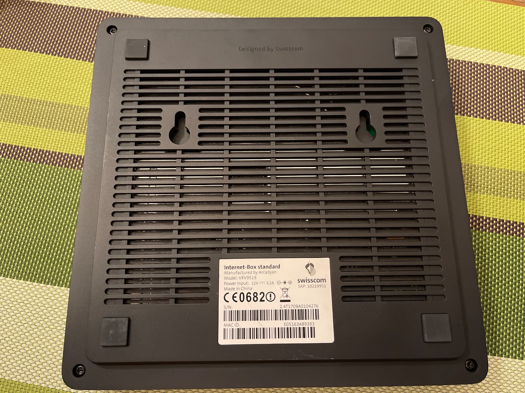 Swisscom Modem & Router: Internet-Box standard Swisscom – Usato da Krattigen venduto da Chasseur3 1
