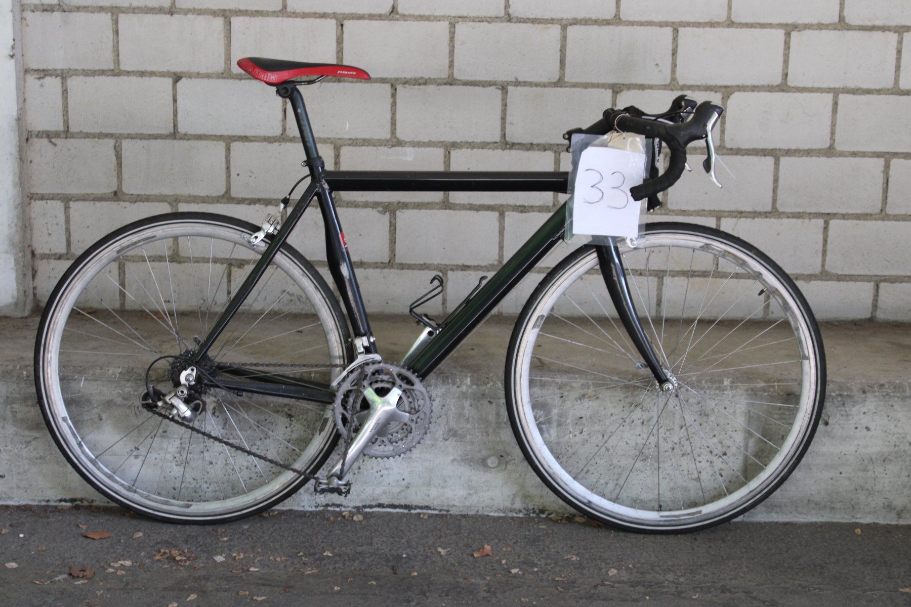 Biciclette: Velo 33 – Difettoso da Winterthur venduto da VeloordnungFundbuero