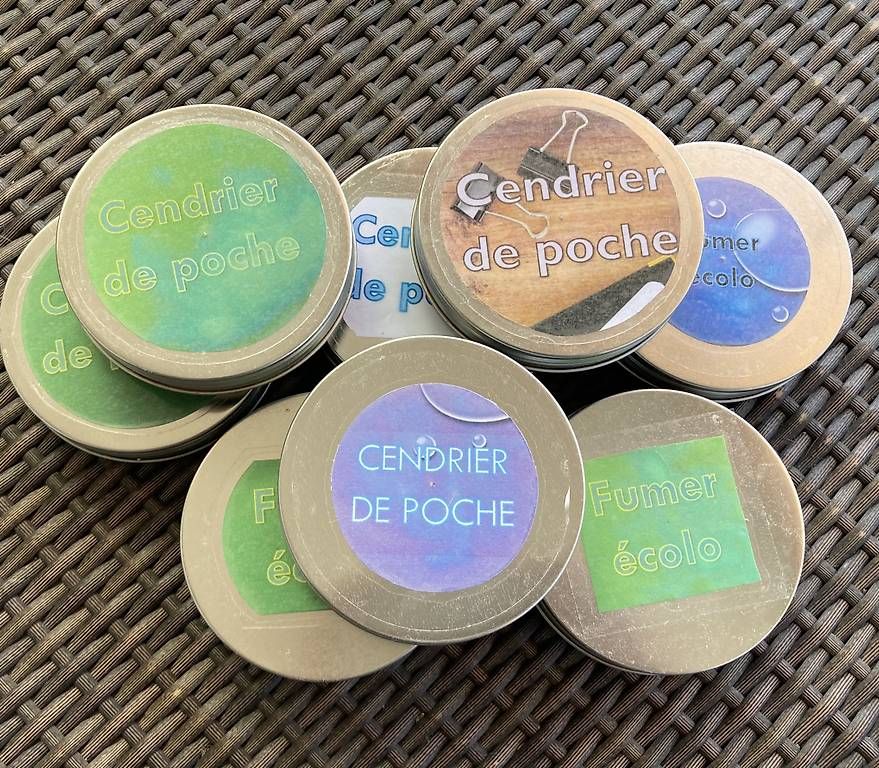 Portacenere: Cendriers de poche  – Usato da Geneve venduto da CHRISTINEE01 1