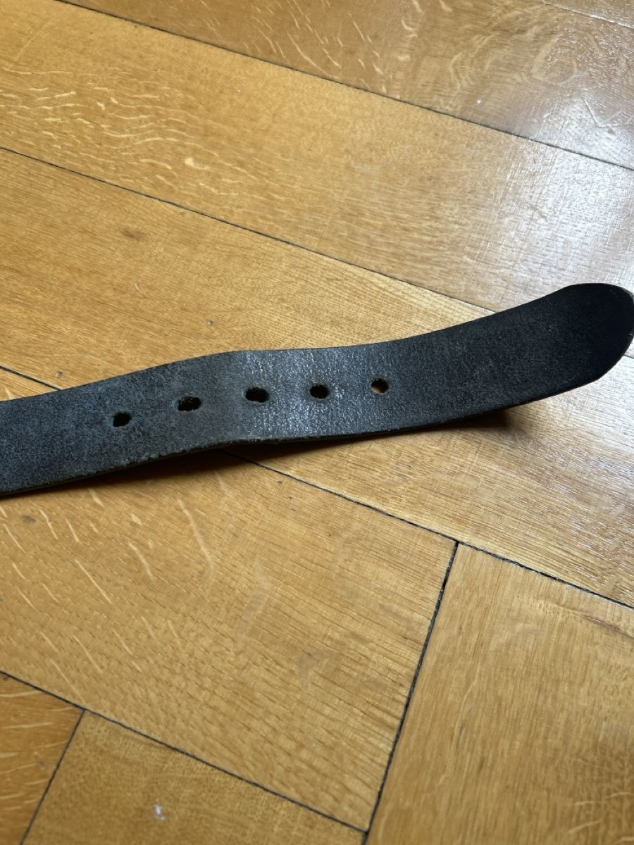 Levi's Cinture: Levi's Leather Belt - Classic & Durable Accessory – Usato da Lausanne venduto da dre_th8k 3