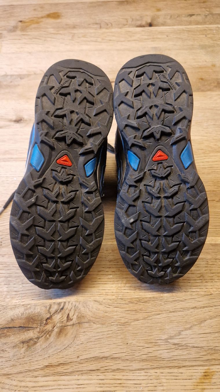 Salomon Schuhe für Jungen: Trekkingschuhe gr.33 – Gebraucht aus Mülligen von Dela19 5