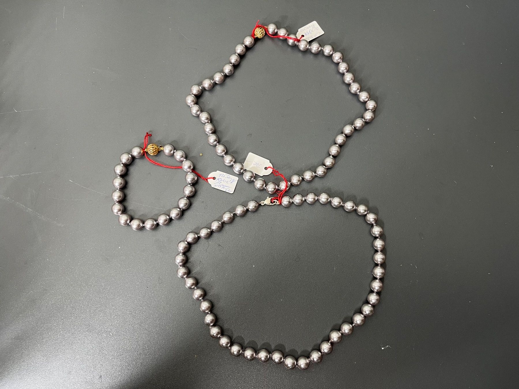 Altri gioielli: Modeschmuck-Perlenketten-Konvolut – Usato da Otelfingen venduto da Yossi-68 7