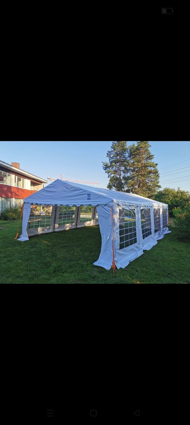 Tentes & Pavillons: Festzelt 5x8m – Défectueux à brütten par ford6600
