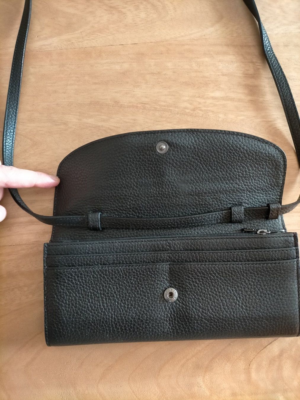 Taschen für Damen: TOUS Damen Leder Umhängetasche – Gebraucht aus Zürich von nachoazofra 4