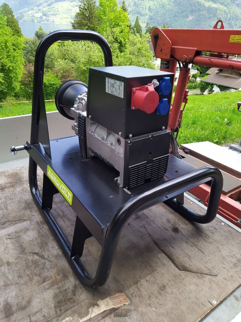 Generatori di corrente: Zapfwellengenerator 18 KVA mit AVR – Nuovo e nell'imballaggio originale da Kastanienbaum venduto da acapulco 1