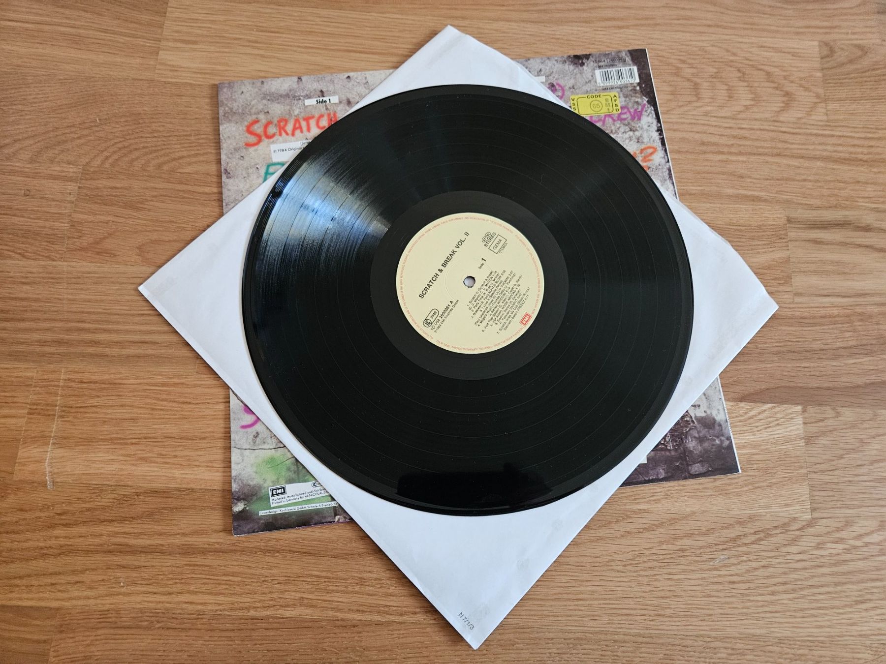 Dischi in vinile: Scratch & Break Vol. 2 - Oldschool Hip Hop – Usato da Liestal venduto da tower01 2